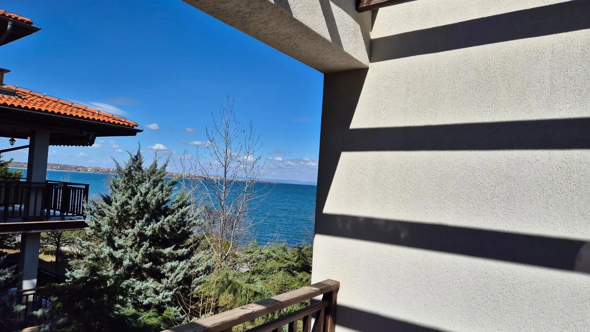 Eve Santa Marina Apartment III - Sea, Pools, Relax Созополь